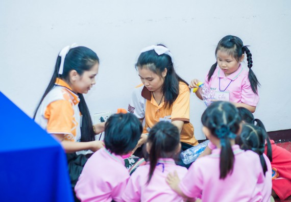 ภาพกิจกรรม คณะวิทยาศาสตร์และเทคโนโลยี จัดกิจกรรมค่ายวิทยาศาสตร์โรงเรียนสาธิตฯ ระดับชั้นอนุบาล