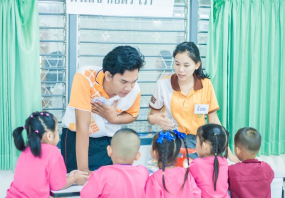 ภาพกิจกรรม คณะวิทยาศาสตร์และเทคโนโลยี จัดกิจกรรมค่ายวิทยาศาสตร์โรงเรียนสาธิตฯ ระดับชั้นอนุบาล