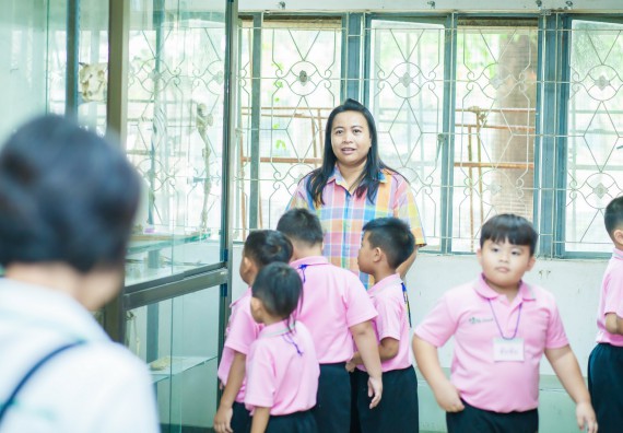 ภาพกิจกรรม คณะวิทยาศาสตร์และเทคโนโลยี จัดกิจกรรมค่ายวิทยาศาสตร์โรงเรียนสาธิตฯ ระดับชั้นอนุบาล