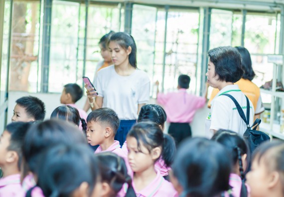 ภาพกิจกรรม คณะวิทยาศาสตร์และเทคโนโลยี จัดกิจกรรมค่ายวิทยาศาสตร์โรงเรียนสาธิตฯ ระดับชั้นอนุบาล