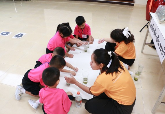 ภาพกิจกรรม คณะวิทยาศาสตร์และเทคโนโลยี จัดกิจกรรมค่ายวิทยาศาสตร์โรงเรียนสาธิตฯ ระดับชั้นอนุบาล