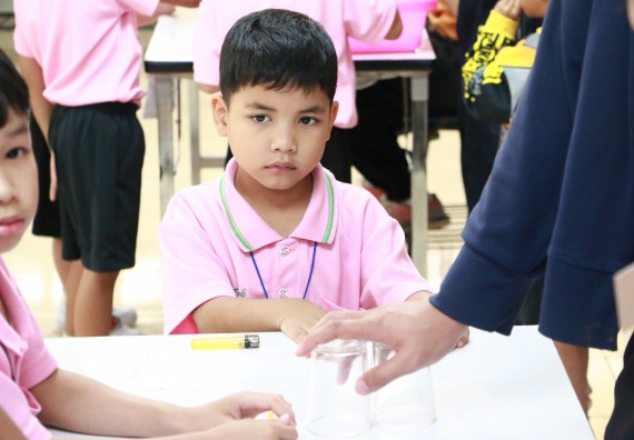 ภาพกิจกรรม คณะวิทยาศาสตร์และเทคโนโลยี จัดกิจกรรมค่ายวิทยาศาสตร์โรงเรียนสาธิตฯ ระดับชั้นอนุบาล