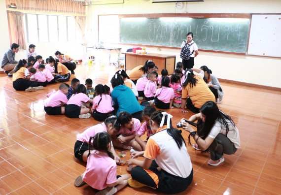 ภาพกิจกรรม คณะวิทยาศาสตร์และเทคโนโลยี จัดกิจกรรมค่ายวิทยาศาสตร์โรงเรียนสาธิตฯ ระดับชั้นอนุบาล