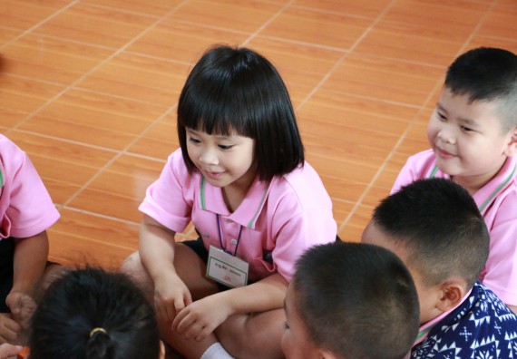 ภาพกิจกรรม คณะวิทยาศาสตร์และเทคโนโลยี จัดกิจกรรมค่ายวิทยาศาสตร์โรงเรียนสาธิตฯ ระดับชั้นอนุบาล