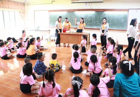 ภาพกิจกรรม คณะวิทยาศาสตร์และเทคโนโลยี จัดกิจกรรมค่ายวิทยาศาสตร์โรงเรียนสาธิตฯ ระดับชั้นอนุบาล