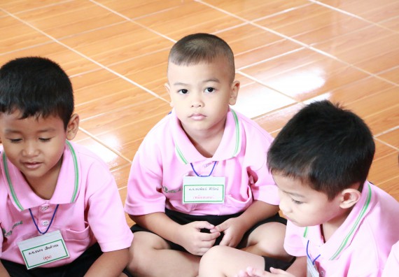 ภาพกิจกรรม คณะวิทยาศาสตร์และเทคโนโลยี จัดกิจกรรมค่ายวิทยาศาสตร์โรงเรียนสาธิตฯ ระดับชั้นอนุบาล