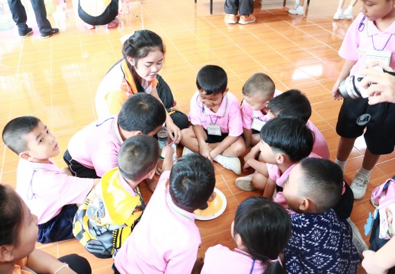 ภาพกิจกรรม คณะวิทยาศาสตร์และเทคโนโลยี จัดกิจกรรมค่ายวิทยาศาสตร์โรงเรียนสาธิตฯ ระดับชั้นอนุบาล