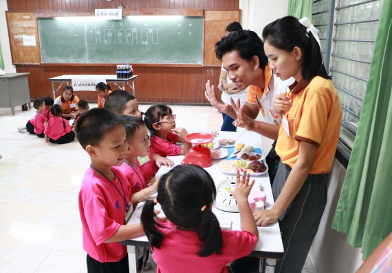 ภาพกิจกรรม คณะวิทยาศาสตร์และเทคโนโลยี จัดกิจกรรมค่ายวิทยาศาสตร์โรงเรียนสาธิตฯ ระดับชั้นอนุบาล