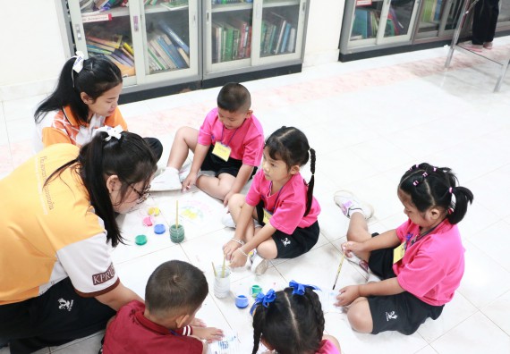 ภาพกิจกรรม คณะวิทยาศาสตร์และเทคโนโลยี จัดกิจกรรมค่ายวิทยาศาสตร์โรงเรียนสาธิตฯ ระดับชั้นอนุบาล