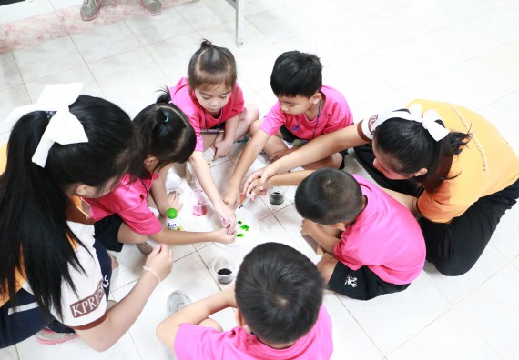 ภาพกิจกรรม คณะวิทยาศาสตร์และเทคโนโลยี จัดกิจกรรมค่ายวิทยาศาสตร์โรงเรียนสาธิตฯ ระดับชั้นอนุบาล