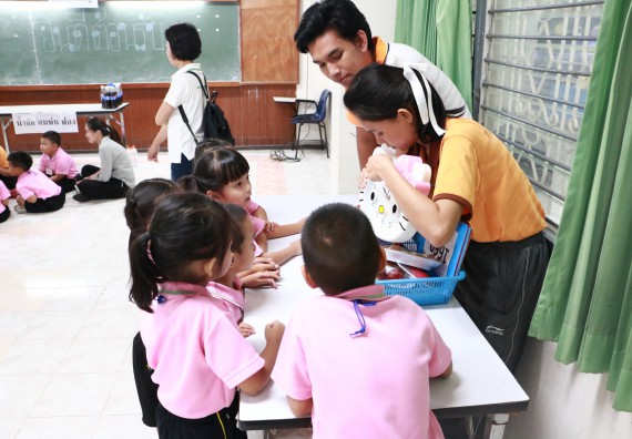 ภาพกิจกรรม คณะวิทยาศาสตร์และเทคโนโลยี จัดกิจกรรมค่ายวิทยาศาสตร์โรงเรียนสาธิตฯ ระดับชั้นอนุบาล