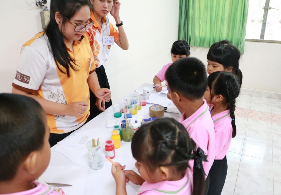 ภาพกิจกรรม คณะวิทยาศาสตร์และเทคโนโลยี จัดกิจกรรมค่ายวิทยาศาสตร์โรงเรียนสาธิตฯ ระดับชั้นอนุบาล