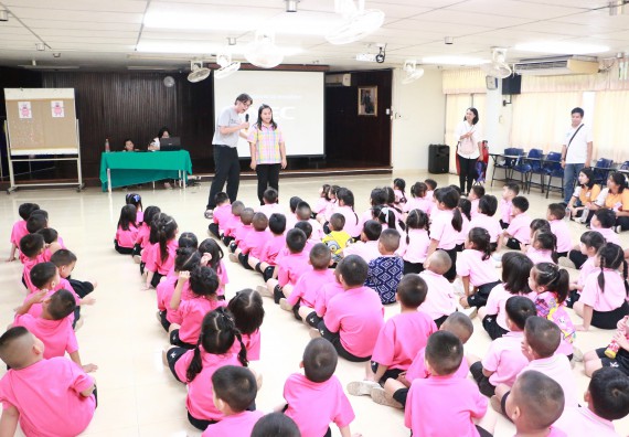 ภาพกิจกรรม คณะวิทยาศาสตร์และเทคโนโลยี จัดกิจกรรมค่ายวิทยาศาสตร์โรงเรียนสาธิตฯ ระดับชั้นอนุบาล