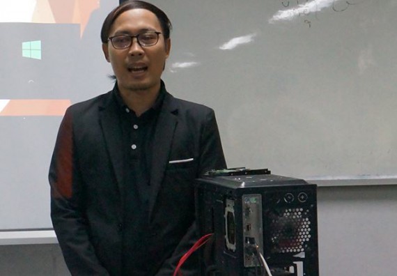 ภาพกิจกรรม โปรแกรมวิชาวิทยาการคอมพิวเตอร์	จัดโครงการเตรียมความพร้อมด้านทักษะทางวิชาชีพสำหรับนักศึกษาหลักสูตรวิทยาการคอมพิวเตอร์