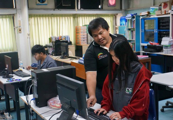 ภาพกิจกรรม โปรแกรมวิชาวิทยาการคอมพิวเตอร์	จัดโครงการเตรียมความพร้อมด้านทักษะทางวิชาชีพสำหรับนักศึกษาหลักสูตรวิทยาการคอมพิวเตอร์