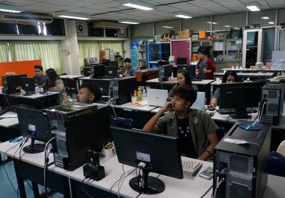 ภาพกิจกรรม โปรแกรมวิชาวิทยาการคอมพิวเตอร์	จัดโครงการเตรียมความพร้อมด้านทักษะทางวิชาชีพสำหรับนักศึกษาหลักสูตรวิทยาการคอมพิวเตอร์