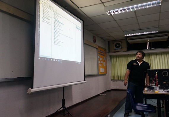 ภาพกิจกรรม โปรแกรมวิชาวิทยาการคอมพิวเตอร์	จัดโครงการเตรียมความพร้อมด้านทักษะทางวิชาชีพสำหรับนักศึกษาหลักสูตรวิทยาการคอมพิวเตอร์