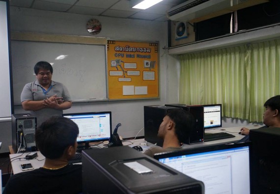 ภาพกิจกรรม โปรแกรมวิชาวิทยาการคอมพิวเตอร์	จัดโครงการเตรียมความพร้อมด้านทักษะทางวิชาชีพสำหรับนักศึกษาหลักสูตรวิทยาการคอมพิวเตอร์