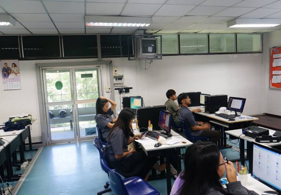 ภาพกิจกรรม โปรแกรมวิชาวิทยาการคอมพิวเตอร์	จัดโครงการเตรียมความพร้อมด้านทักษะทางวิชาชีพสำหรับนักศึกษาหลักสูตรวิทยาการคอมพิวเตอร์