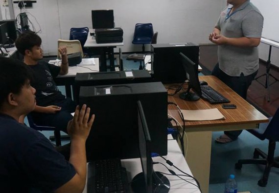 ภาพกิจกรรม โปรแกรมวิชาวิทยาการคอมพิวเตอร์	จัดโครงการเตรียมความพร้อมด้านทักษะทางวิชาชีพสำหรับนักศึกษาหลักสูตรวิทยาการคอมพิวเตอร์