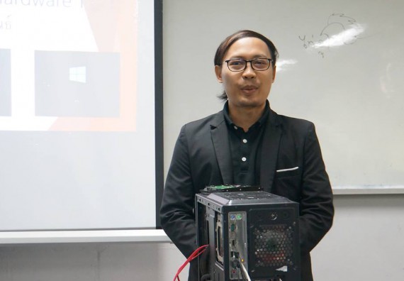 ภาพกิจกรรม โปรแกรมวิชาวิทยาการคอมพิวเตอร์	จัดโครงการเตรียมความพร้อมด้านทักษะทางวิชาชีพสำหรับนักศึกษาหลักสูตรวิทยาการคอมพิวเตอร์