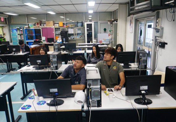 ภาพกิจกรรม โปรแกรมวิชาวิทยาการคอมพิวเตอร์	จัดโครงการเตรียมความพร้อมด้านทักษะทางวิชาชีพสำหรับนักศึกษาหลักสูตรวิทยาการคอมพิวเตอร์