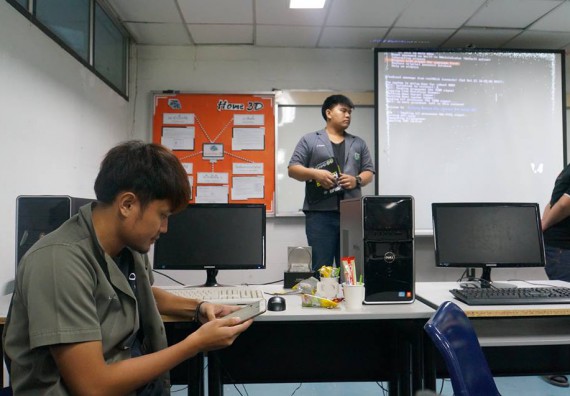 ภาพกิจกรรม โปรแกรมวิชาวิทยาการคอมพิวเตอร์	จัดโครงการเตรียมความพร้อมด้านทักษะทางวิชาชีพสำหรับนักศึกษาหลักสูตรวิทยาการคอมพิวเตอร์