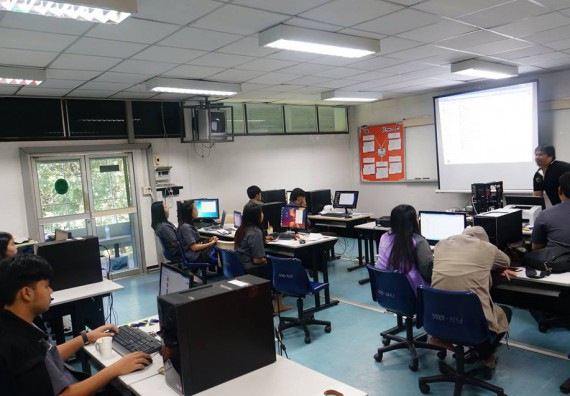 ภาพกิจกรรม โปรแกรมวิชาวิทยาการคอมพิวเตอร์	จัดโครงการเตรียมความพร้อมด้านทักษะทางวิชาชีพสำหรับนักศึกษาหลักสูตรวิทยาการคอมพิวเตอร์