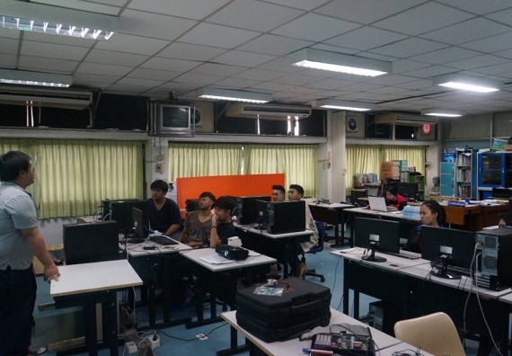 ภาพกิจกรรม โปรแกรมวิชาวิทยาการคอมพิวเตอร์	จัดโครงการเตรียมความพร้อมด้านทักษะทางวิชาชีพสำหรับนักศึกษาหลักสูตรวิทยาการคอมพิวเตอร์