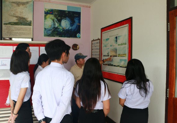 ภาพกิจกรรม โปรแกรมวิชาวิทยาศาสตร์สิ่งแวดล้อม จัดกิจกรรมการเรียนรู้นอกสถานที่ เรื่อง การตรวจวัดสภาพภูมิอากาศ