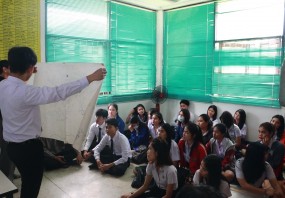 ภาพกิจกรรม โปรแกรมวิชาวิทยาศาสตร์สิ่งแวดล้อม จัดกิจกรรมการเรียนรู้นอกสถานที่ เรื่อง การตรวจวัดสภาพภูมิอากาศ