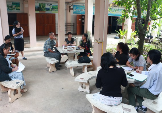 ภาพกิจกรรม คณะวิทยาศาสตร์และเทคโนโลยี จัดการประชุมเพื่อหารือแนวทางจัดกิจกรรมอบรมการจัดการเรียนการสอนเป็นภาษาอังกฤษ