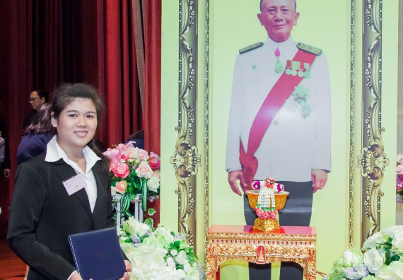 ภาพกิจกรรม นักศึกษาคณะวิทยาศาสตร์และเทคโนโลยี ชั้นปีที่ 1 และชั้นปีที่ 4	ได้รับรางวัลและทุนการศึกษาทางวิทยาศาสตร์ ประจำปี พ.ศ. 2560