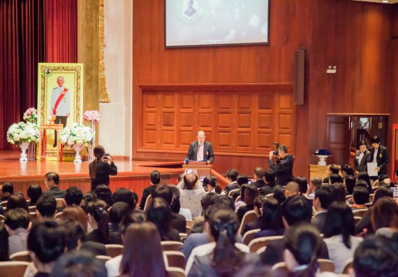 ภาพกิจกรรม นักศึกษาคณะวิทยาศาสตร์และเทคโนโลยี ชั้นปีที่ 1 และชั้นปีที่ 4	ได้รับรางวัลและทุนการศึกษาทางวิทยาศาสตร์ ประจำปี พ.ศ. 2560