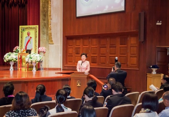 ภาพกิจกรรม นักศึกษาคณะวิทยาศาสตร์และเทคโนโลยี ชั้นปีที่ 1 และชั้นปีที่ 4	ได้รับรางวัลและทุนการศึกษาทางวิทยาศาสตร์ ประจำปี พ.ศ. 2560