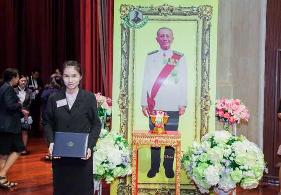 ภาพกิจกรรม นักศึกษาคณะวิทยาศาสตร์และเทคโนโลยี ชั้นปีที่ 1 และชั้นปีที่ 4	ได้รับรางวัลและทุนการศึกษาทางวิทยาศาสตร์ ประจำปี พ.ศ. 2560