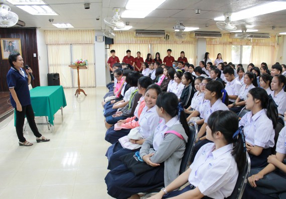 ภาพกิจกรรม คณะวิทยาศาสตร์และเทคโนโลยี จัดกิจกรรมค่ายวิทยาศาสตร์โรงเรียนตากพิทยาคม ระดับมัธยมศึกษาปีที่ 5