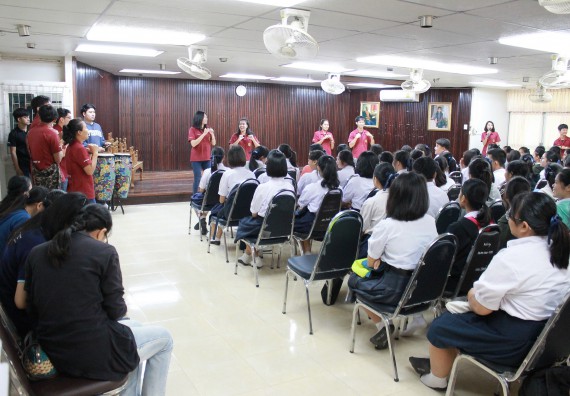 ภาพกิจกรรม คณะวิทยาศาสตร์และเทคโนโลยี จัดกิจกรรมค่ายวิทยาศาสตร์โรงเรียนตากพิทยาคม ระดับมัธยมศึกษาปีที่ 5