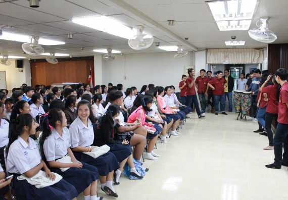ภาพกิจกรรม คณะวิทยาศาสตร์และเทคโนโลยี จัดกิจกรรมค่ายวิทยาศาสตร์โรงเรียนตากพิทยาคม ระดับมัธยมศึกษาปีที่ 5