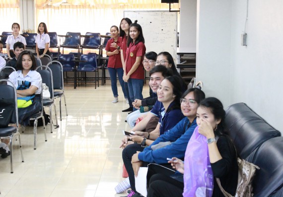 ภาพกิจกรรม คณะวิทยาศาสตร์และเทคโนโลยี จัดกิจกรรมค่ายวิทยาศาสตร์โรงเรียนตากพิทยาคม ระดับมัธยมศึกษาปีที่ 5