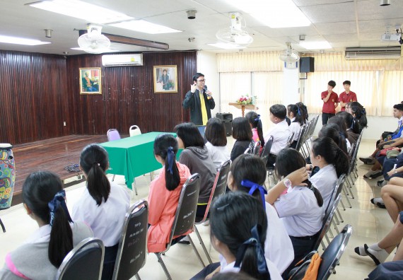 ภาพกิจกรรม คณะวิทยาศาสตร์และเทคโนโลยี จัดกิจกรรมค่ายวิทยาศาสตร์โรงเรียนตากพิทยาคม ระดับมัธยมศึกษาปีที่ 5