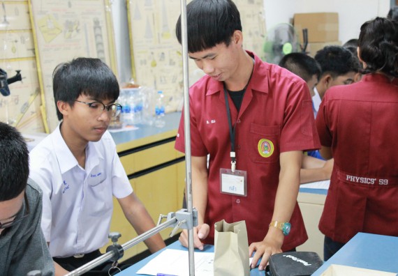 ภาพกิจกรรม คณะวิทยาศาสตร์และเทคโนโลยี จัดกิจกรรมค่ายวิทยาศาสตร์โรงเรียนตากพิทยาคม ระดับมัธยมศึกษาปีที่ 5