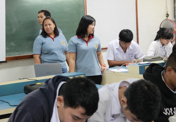 ภาพกิจกรรม คณะวิทยาศาสตร์และเทคโนโลยี จัดกิจกรรมค่ายวิทยาศาสตร์โรงเรียนตากพิทยาคม ระดับมัธยมศึกษาปีที่ 5