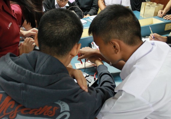 ภาพกิจกรรม คณะวิทยาศาสตร์และเทคโนโลยี จัดกิจกรรมค่ายวิทยาศาสตร์โรงเรียนตากพิทยาคม ระดับมัธยมศึกษาปีที่ 5