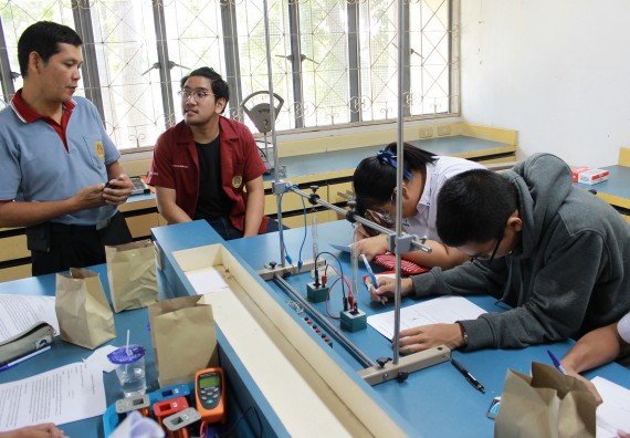 ภาพกิจกรรม คณะวิทยาศาสตร์และเทคโนโลยี จัดกิจกรรมค่ายวิทยาศาสตร์โรงเรียนตากพิทยาคม ระดับมัธยมศึกษาปีที่ 5