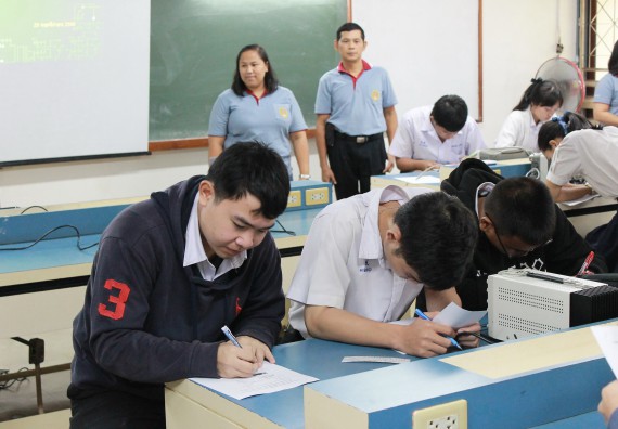ภาพกิจกรรม คณะวิทยาศาสตร์และเทคโนโลยี จัดกิจกรรมค่ายวิทยาศาสตร์โรงเรียนตากพิทยาคม ระดับมัธยมศึกษาปีที่ 5
