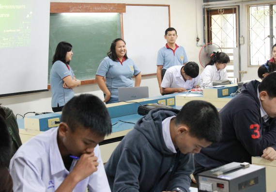 ภาพกิจกรรม คณะวิทยาศาสตร์และเทคโนโลยี จัดกิจกรรมค่ายวิทยาศาสตร์โรงเรียนตากพิทยาคม ระดับมัธยมศึกษาปีที่ 5