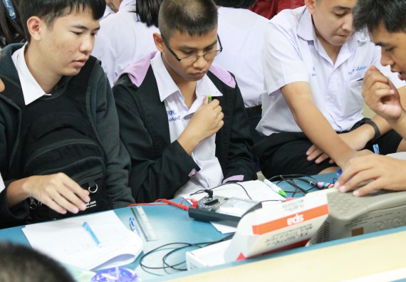 ภาพกิจกรรม คณะวิทยาศาสตร์และเทคโนโลยี จัดกิจกรรมค่ายวิทยาศาสตร์โรงเรียนตากพิทยาคม ระดับมัธยมศึกษาปีที่ 5