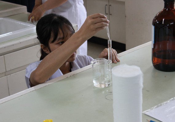 ภาพกิจกรรม คณะวิทยาศาสตร์และเทคโนโลยี จัดกิจกรรมค่ายวิทยาศาสตร์โรงเรียนตากพิทยาคม ระดับมัธยมศึกษาปีที่ 5