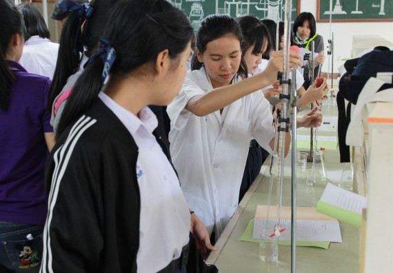 ภาพกิจกรรม คณะวิทยาศาสตร์และเทคโนโลยี จัดกิจกรรมค่ายวิทยาศาสตร์โรงเรียนตากพิทยาคม ระดับมัธยมศึกษาปีที่ 5